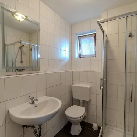 Apartment Chrysantihof - 369 Mit Pool & Sauna *