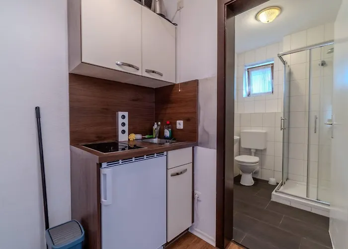 Chrysantihof - 369 Mit Pool & Sauna Цвизель